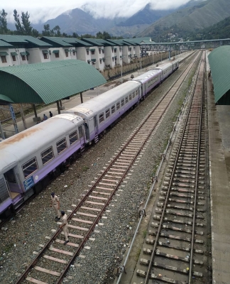 Ahead of Cyclone Yaas, 15 Delhi-Odisha trains cancelled