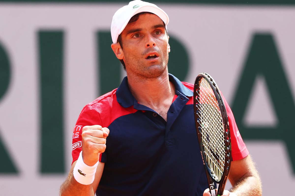 French Open: Andujar rallies to upset 4th seed Thiem