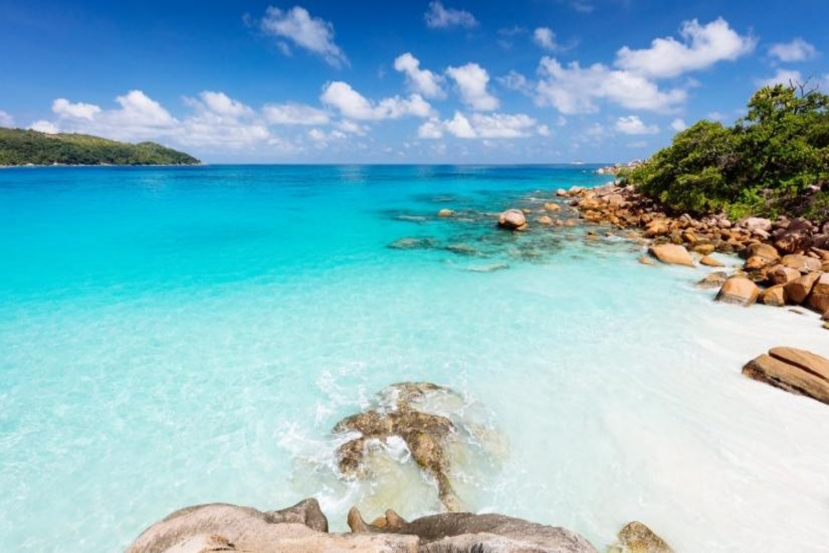 Island-hopping getaway guide to Seychelles