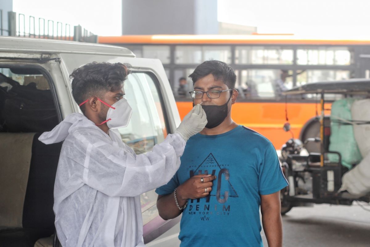 India logs 42,640 new COVID-19 cases, 1,167 deaths in last 24 hours