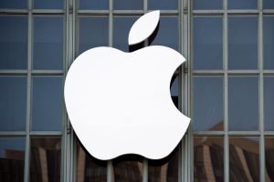 Apple to shut its services on devices running older software