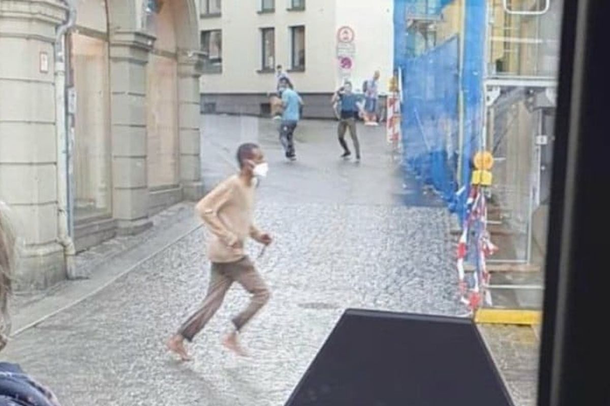 3 people dead in Germany knife attack