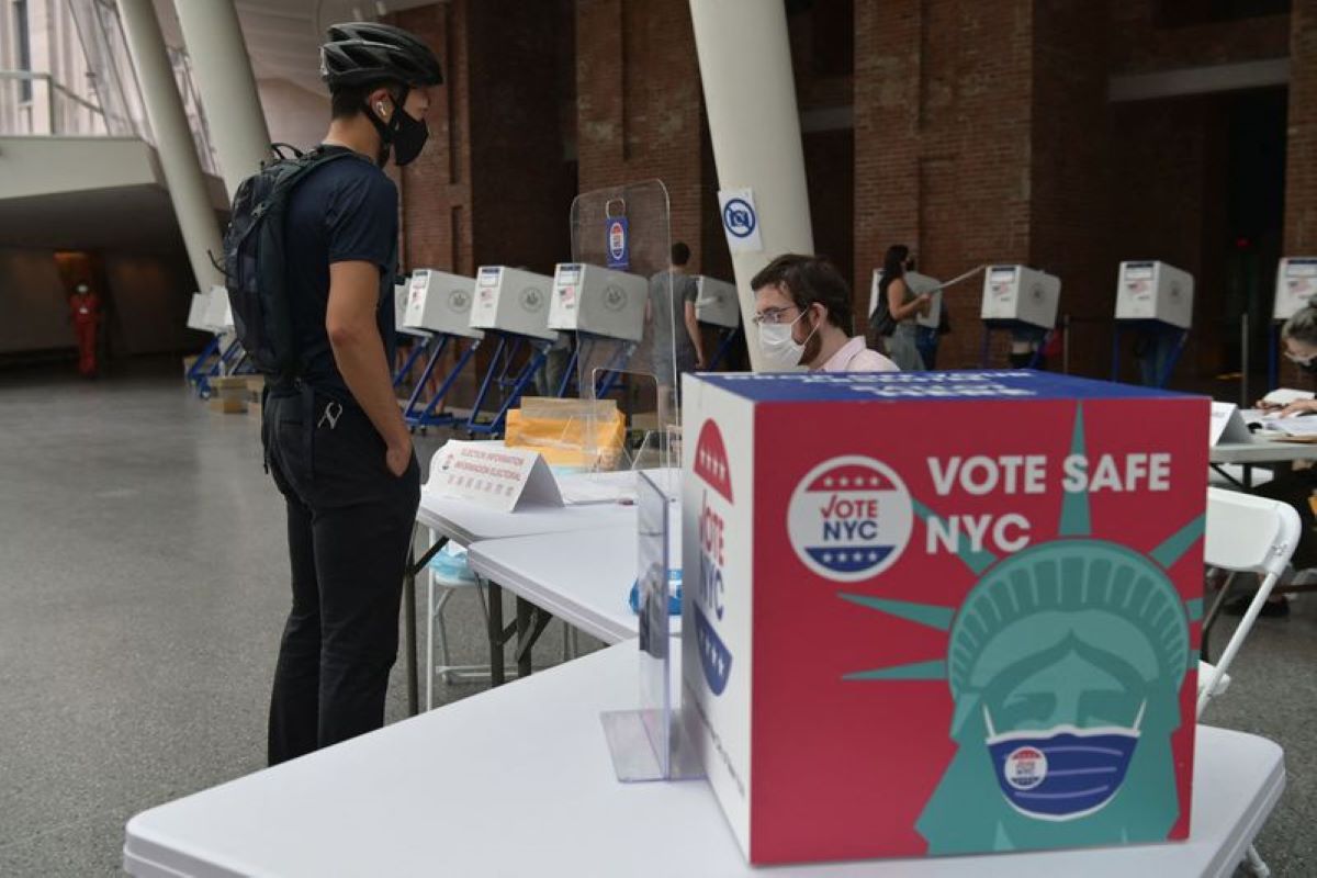 Long wait for results begins in NYC mayoral primary