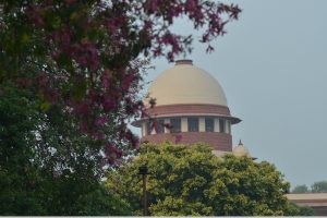 One who lives in glass houses, shouldn’t throw stones at others: SC to Ex-Mumbai CP