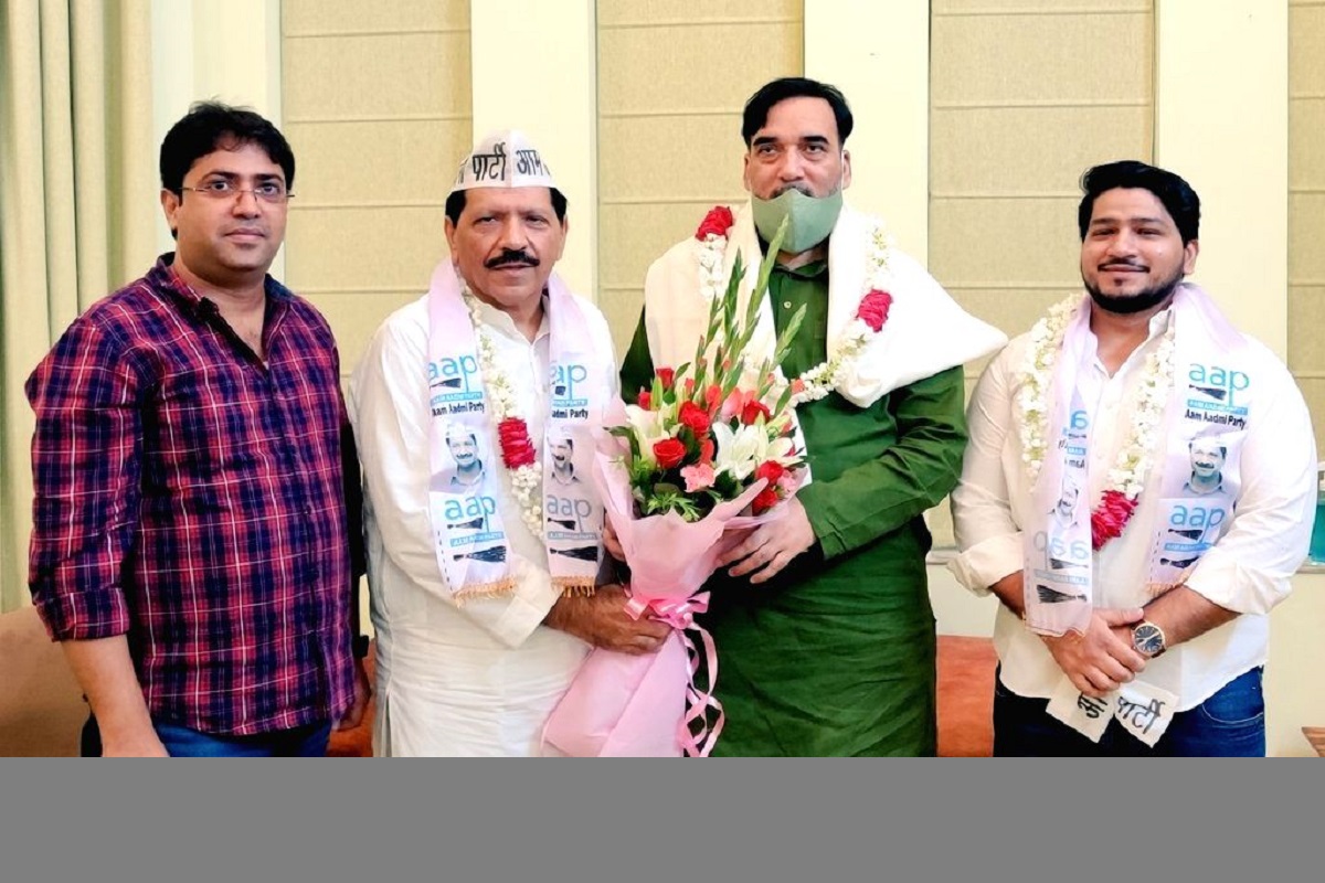 Delhi Congress’ Secy Haji Meherban Qureshi joins AAP