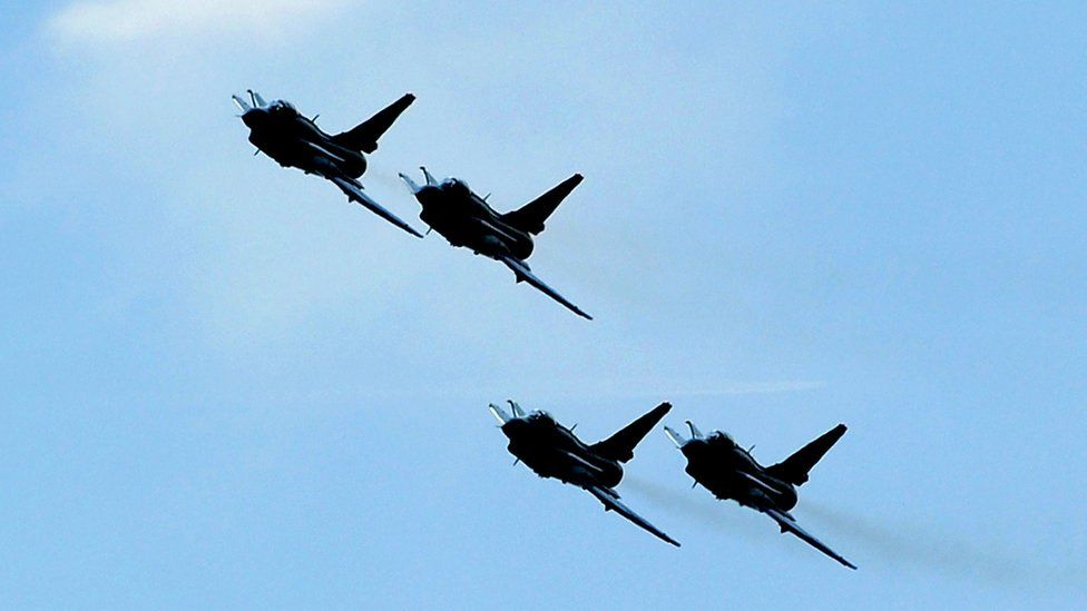 28 Chinese jets ‘seen’ flying into Taiwan’s air defence zone