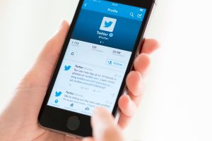 Twitter rolls back users access to chronological timeline by default