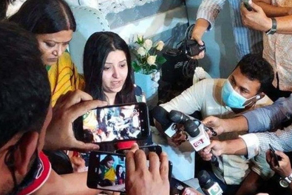 Bangladesh actress Pori Moni sues businessman, 5 others over attempted rape, murder