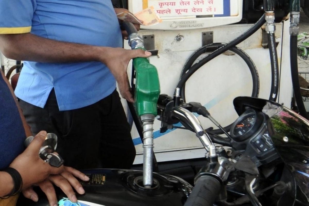 Fuel prices remain unchanged for 5th day