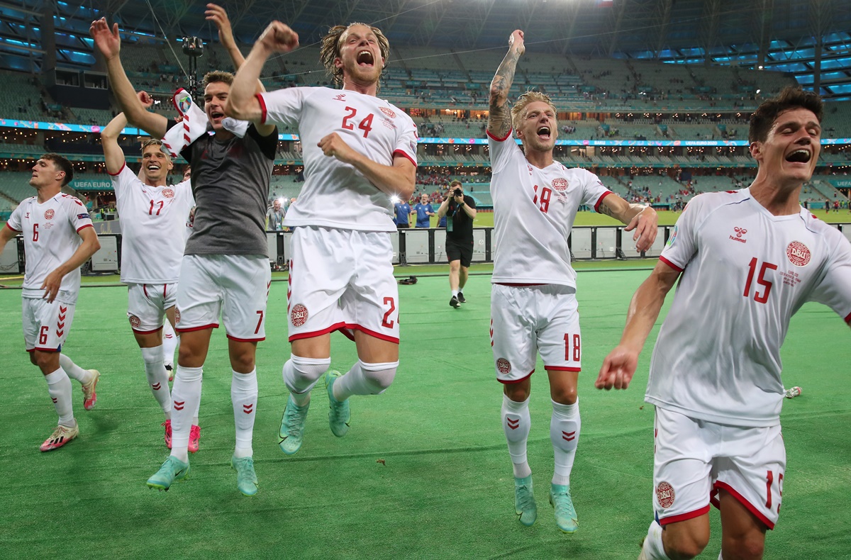 Denmark get the better of Czech Republic to reach semifinals