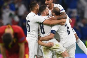 Italy march into Euro 2020 semifinals