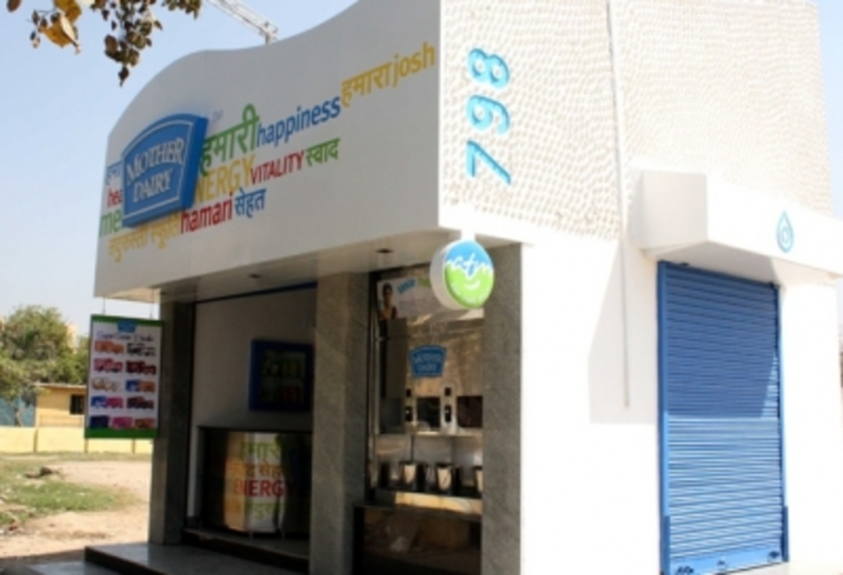 Mother Dairy,Amul Mother dairy raises milk prices, Aamul, Mother Dairy, Milk, rs 2 per litre,