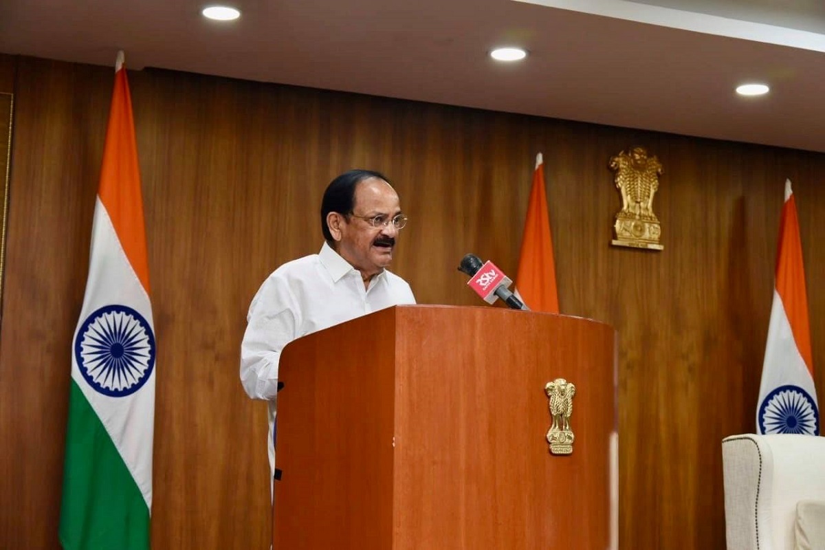 Vice President Naidu lauds 14 engineering colleges for offering courses in regional languages