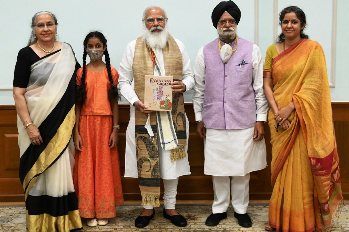 PM receives first copy of ‘The Ramayana of Shri Guru Gobind Singh Ji’