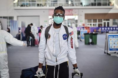 17 airport workers test Covid positive in China