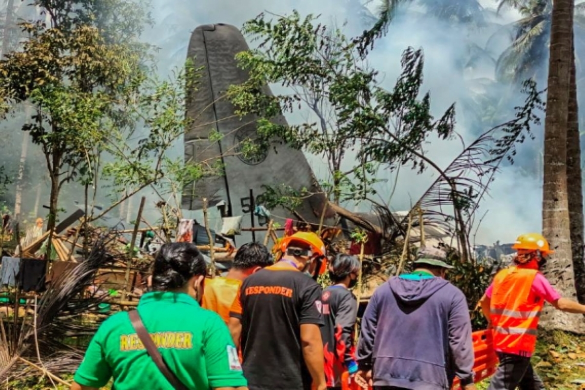 Crashed Philippine plane’s black box retrieved
