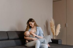 Breastfeeding results in a healthier mother-child duo