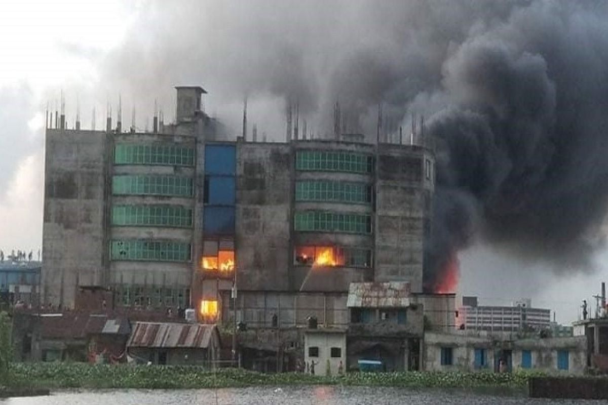 52 killed, over 100 missing in massive Bangladesh food factory blaze