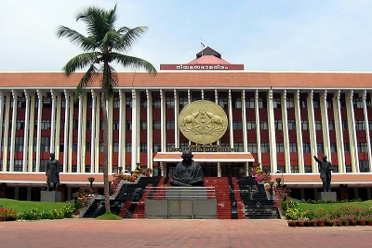 Vijayan, Cong-led oppn clash over Covid restrictions in Kerala Assembly
