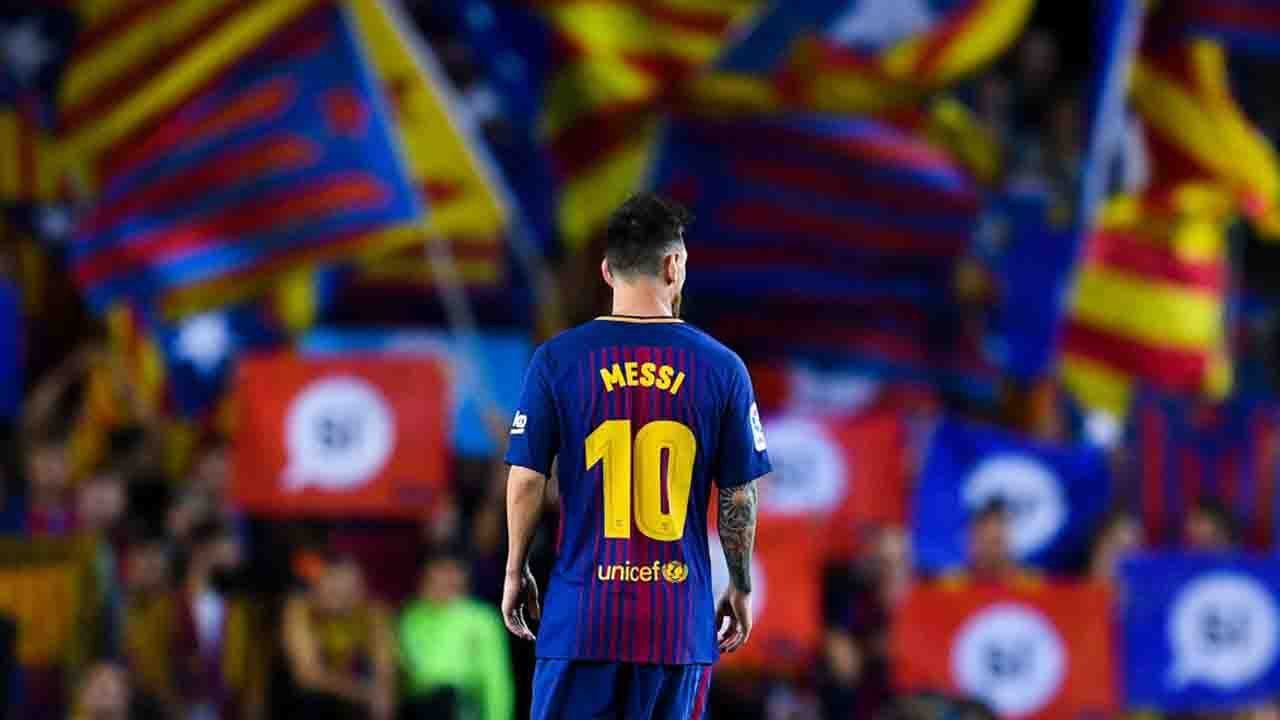 Messi not Barca player for 1st time in over 20 years