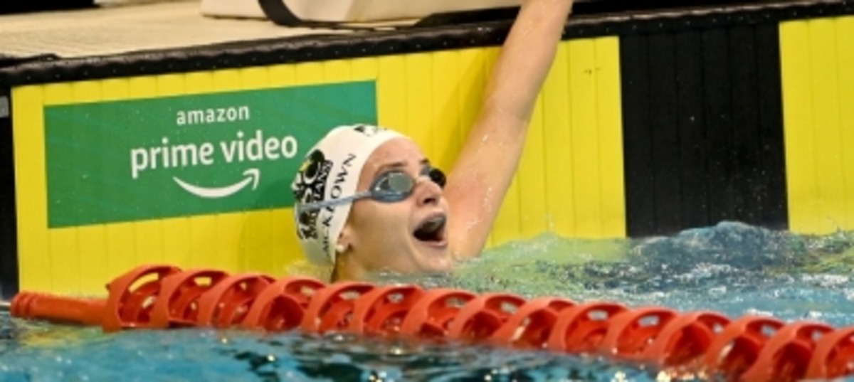 McKeown breaks Olympic record to win women’s 100m backstroke