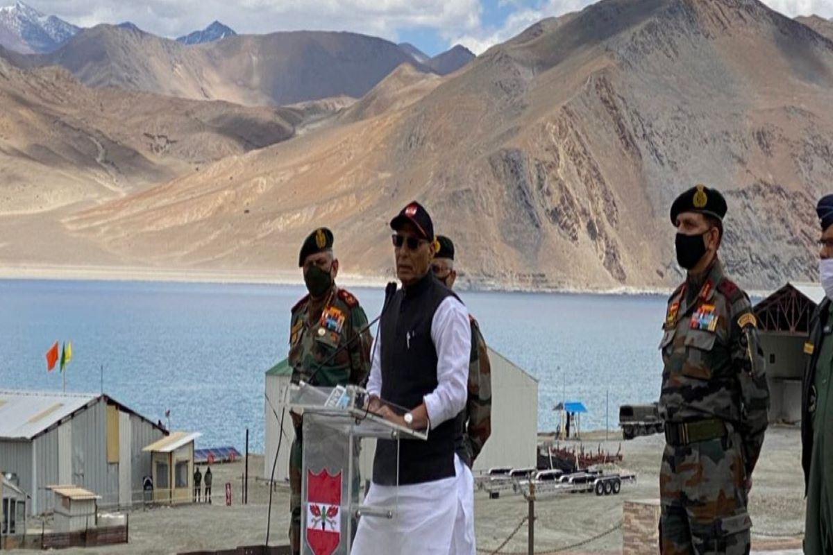 Rajnath lauds Army’s tough expedition in Himalayan region