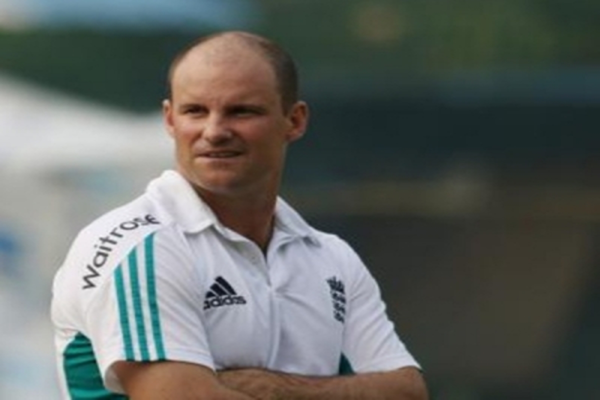 Andrew Strauss not in favour of Ashes postponement