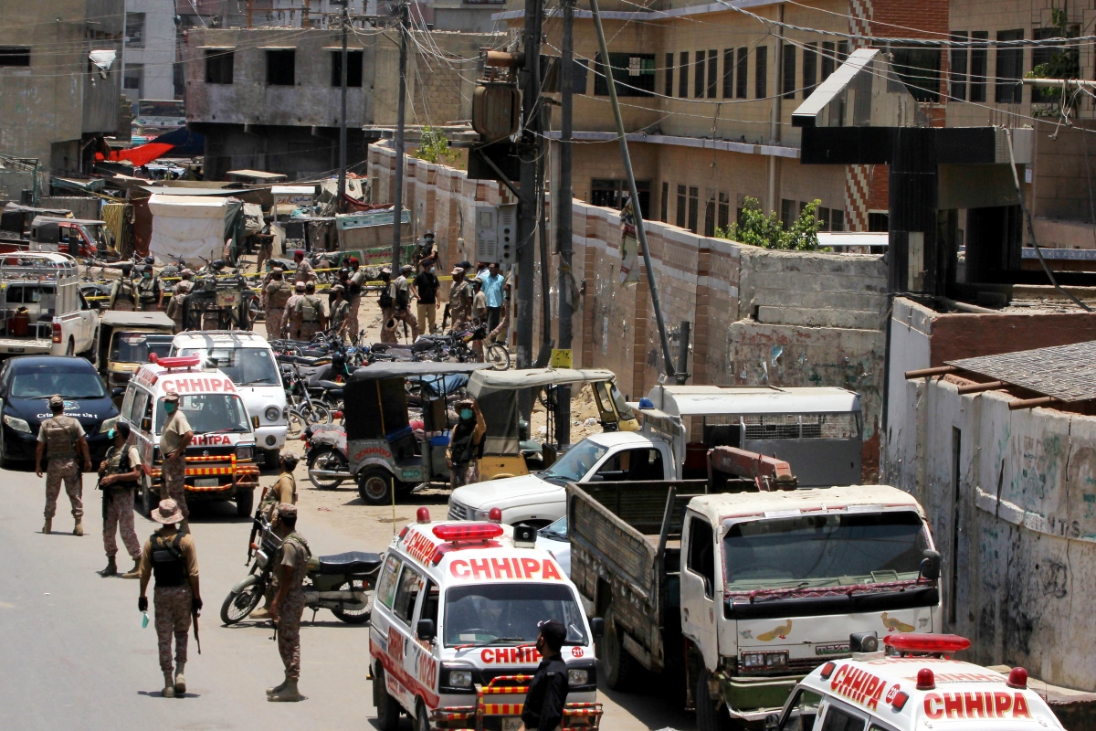 Grenade hurled at truck in Karachi, 12 killed