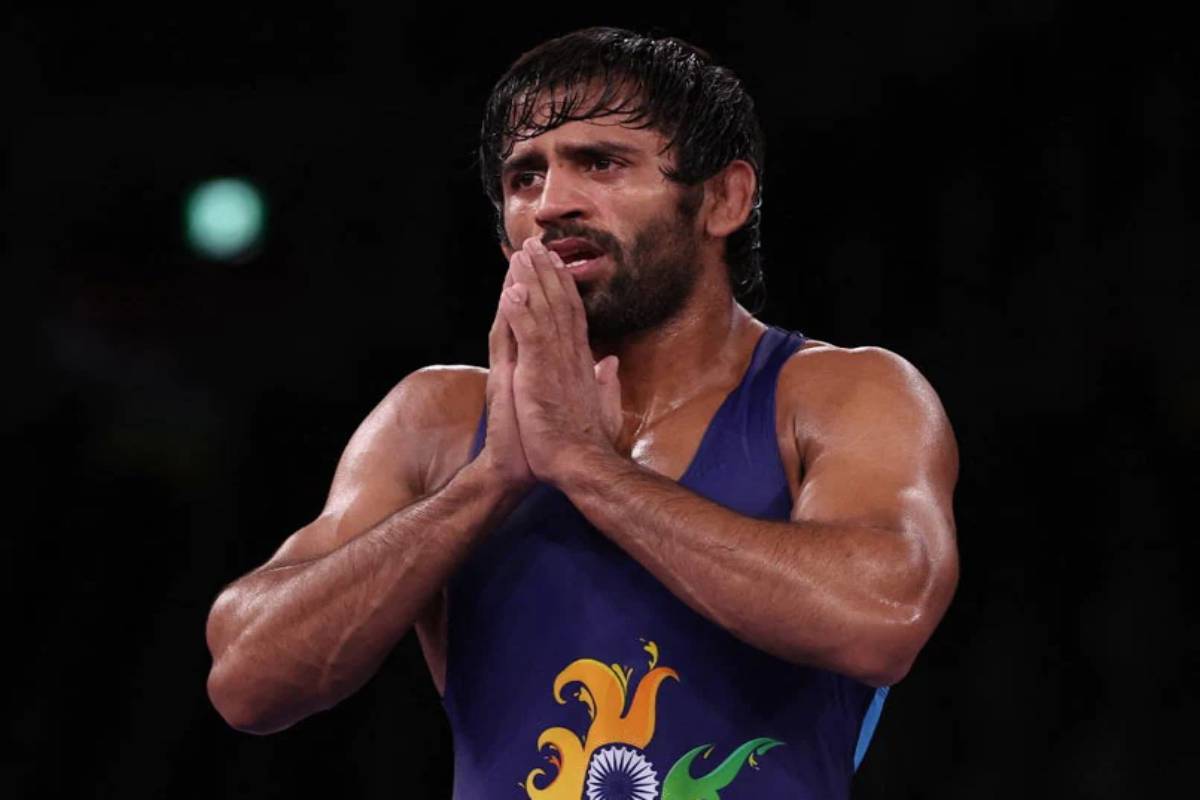 Can’t live my life as Padma Shri awardee while women wrestlers are insulted: Bajrang writes to PM Modi