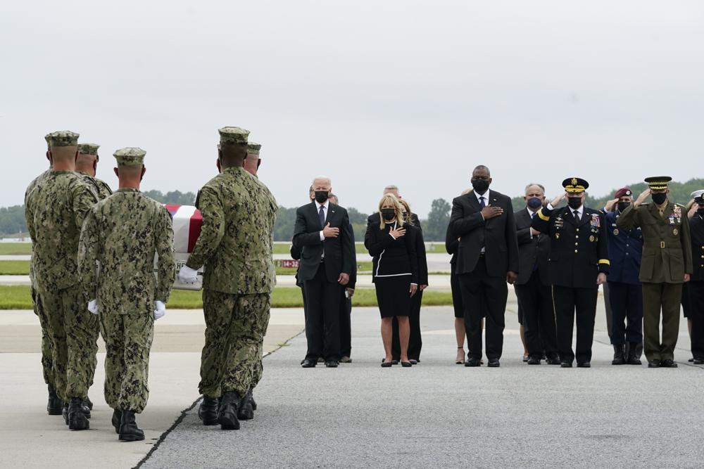 Biden pays respects to US troops killed in Afghanistan