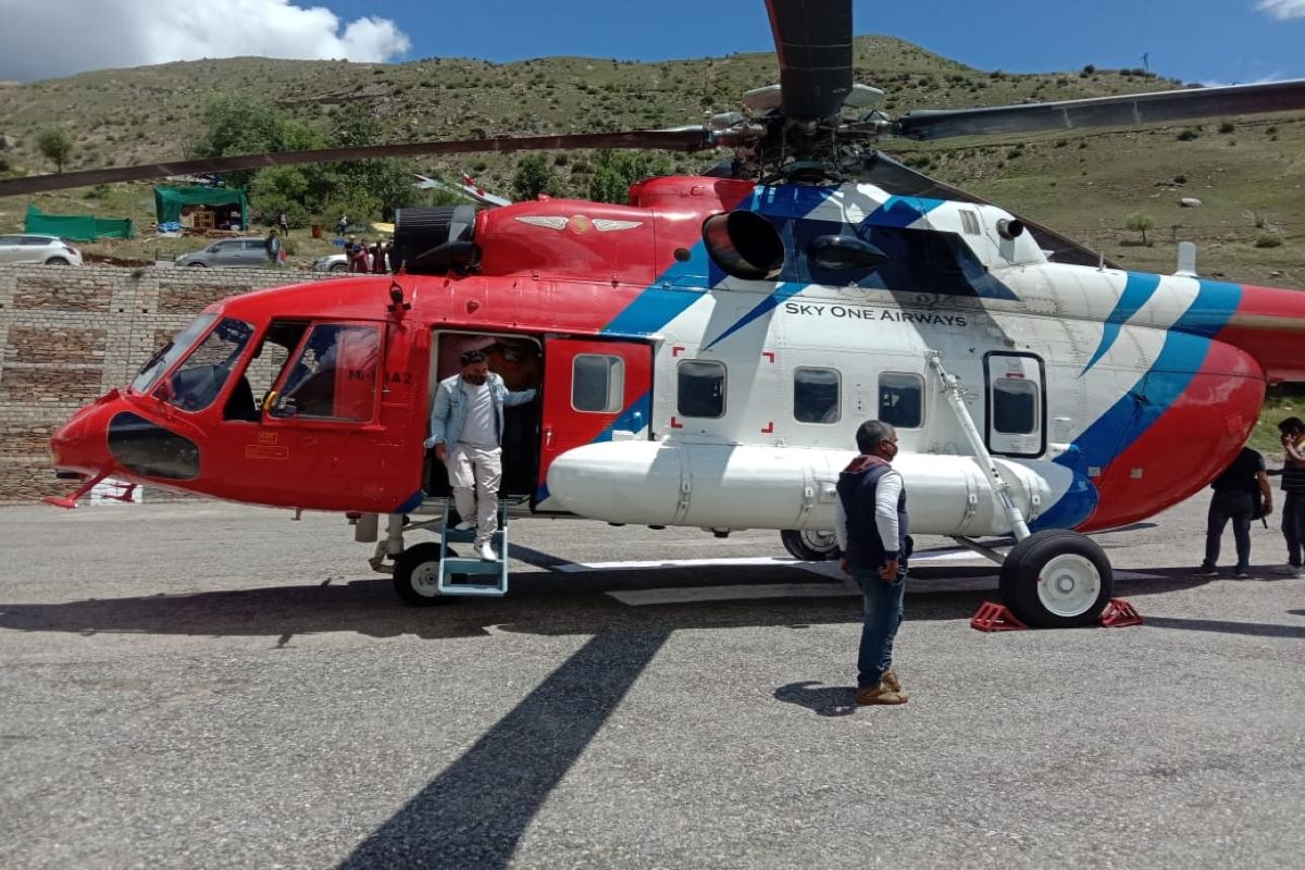 All stranded people rescued in Himachal, CM deploys new chopper