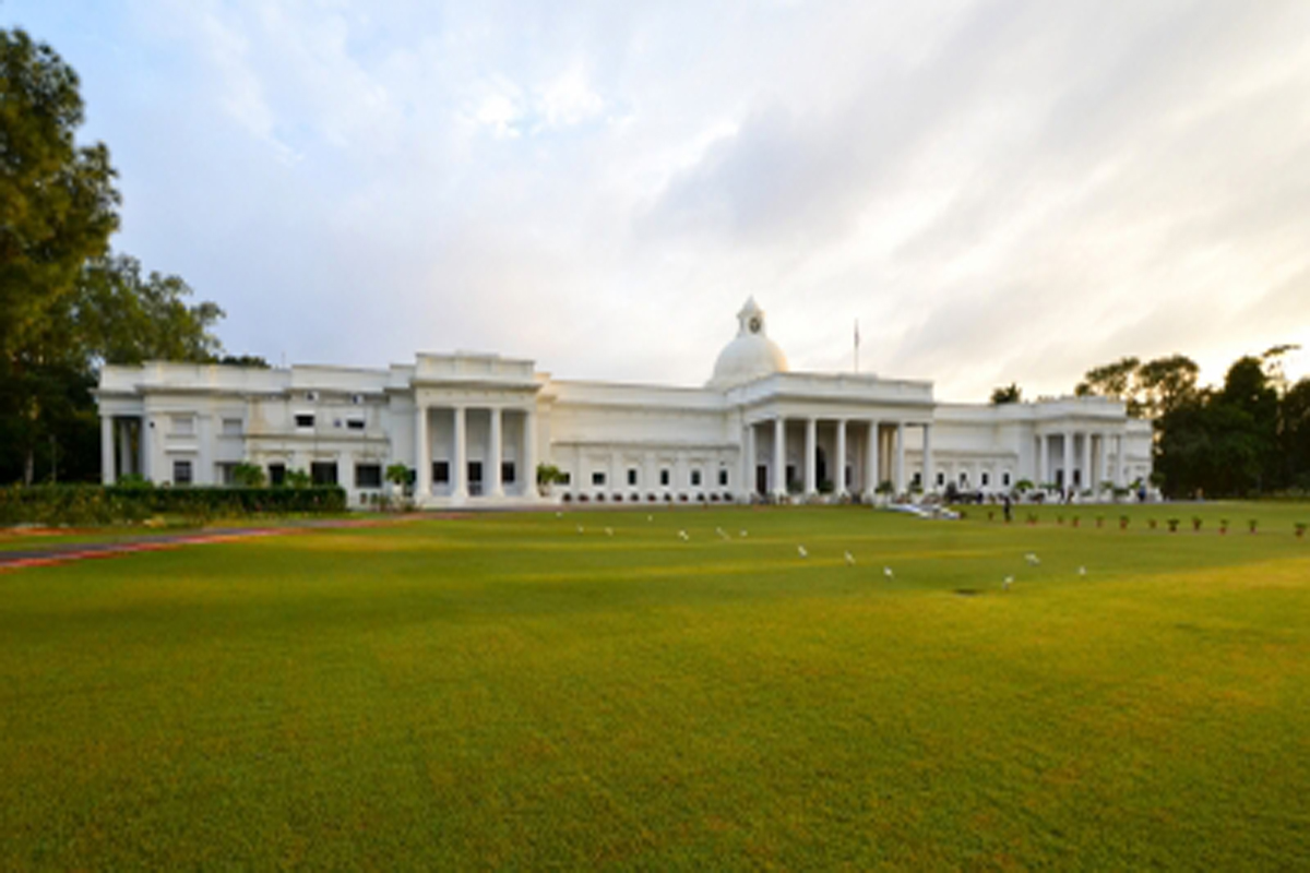 UP govt to collaborate with IIT Roorkee for enhanced disaster management