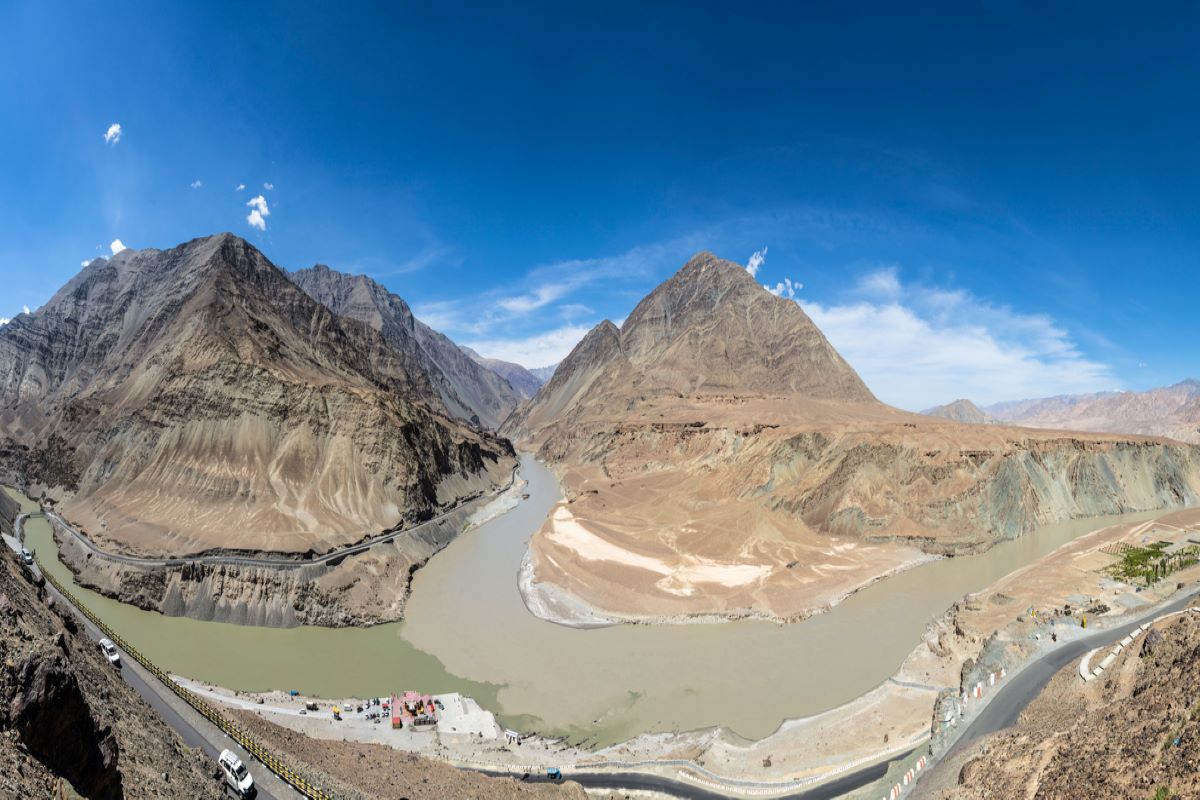 Parliamentary panel recommends renegotiation of Indus Water Treaty