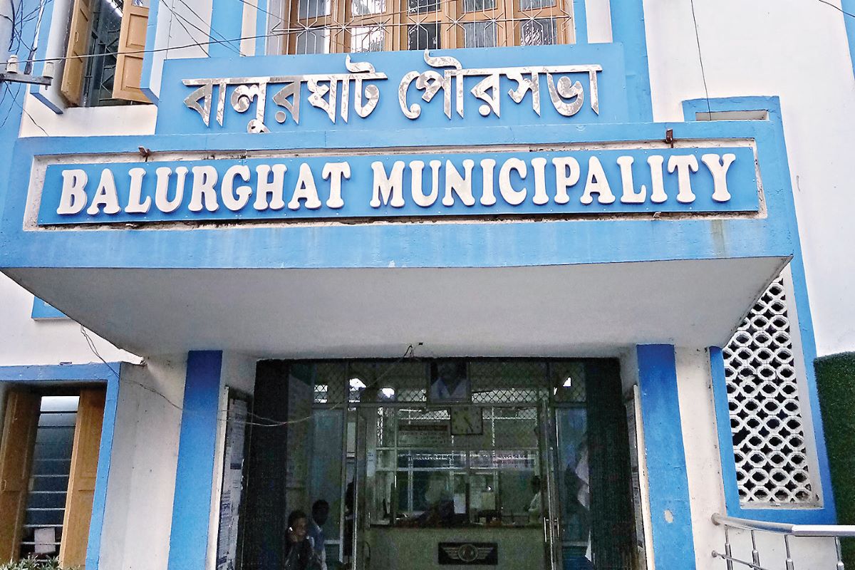 Balurghat civic BoA changes for the seventh time