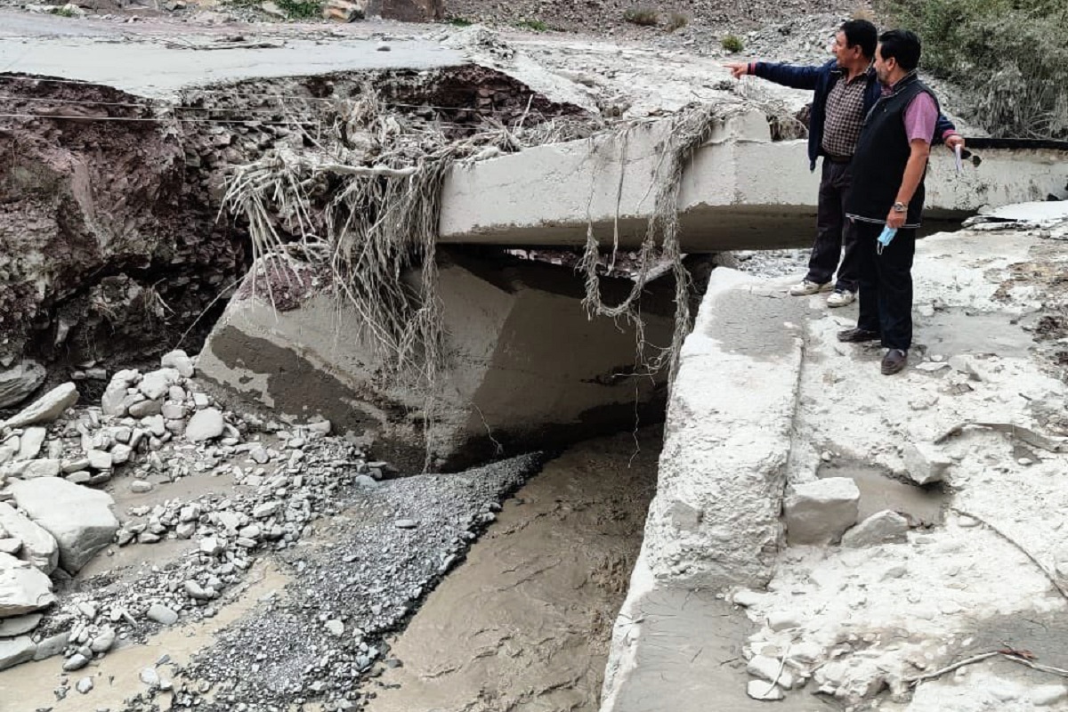 14 persons rescued from Ladakh village as glacial lake bursts