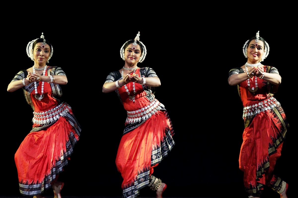 Adhering To Tradition, Shinjan Nrityalaya, Odissi dance, Aloka Kanungo