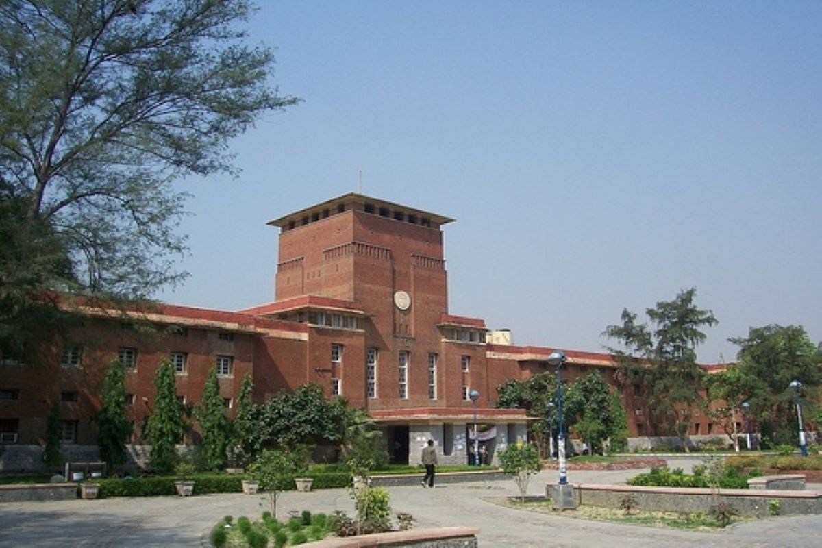 A houseful show on day one of admission at DU