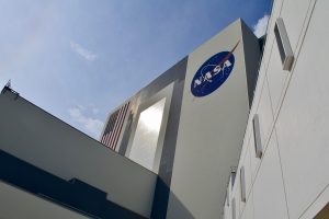NASA suspends SpaceX’s lunar lander contract till November