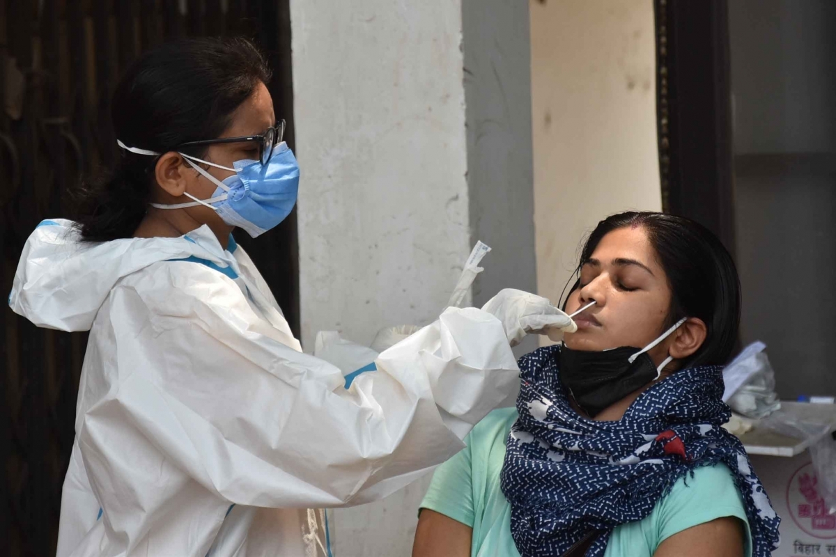 India reports 42,625 new cases, 562 fresh fatalities