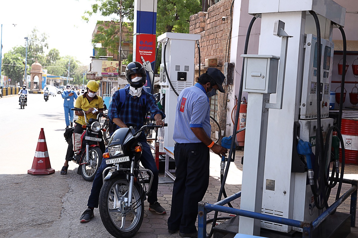 Petrol, diesel prices remain static for 2nd day