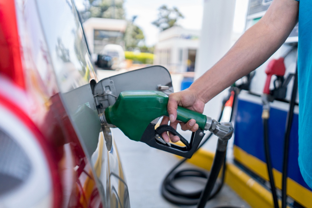 OMCs continue to hold fuel price revision for 6th day