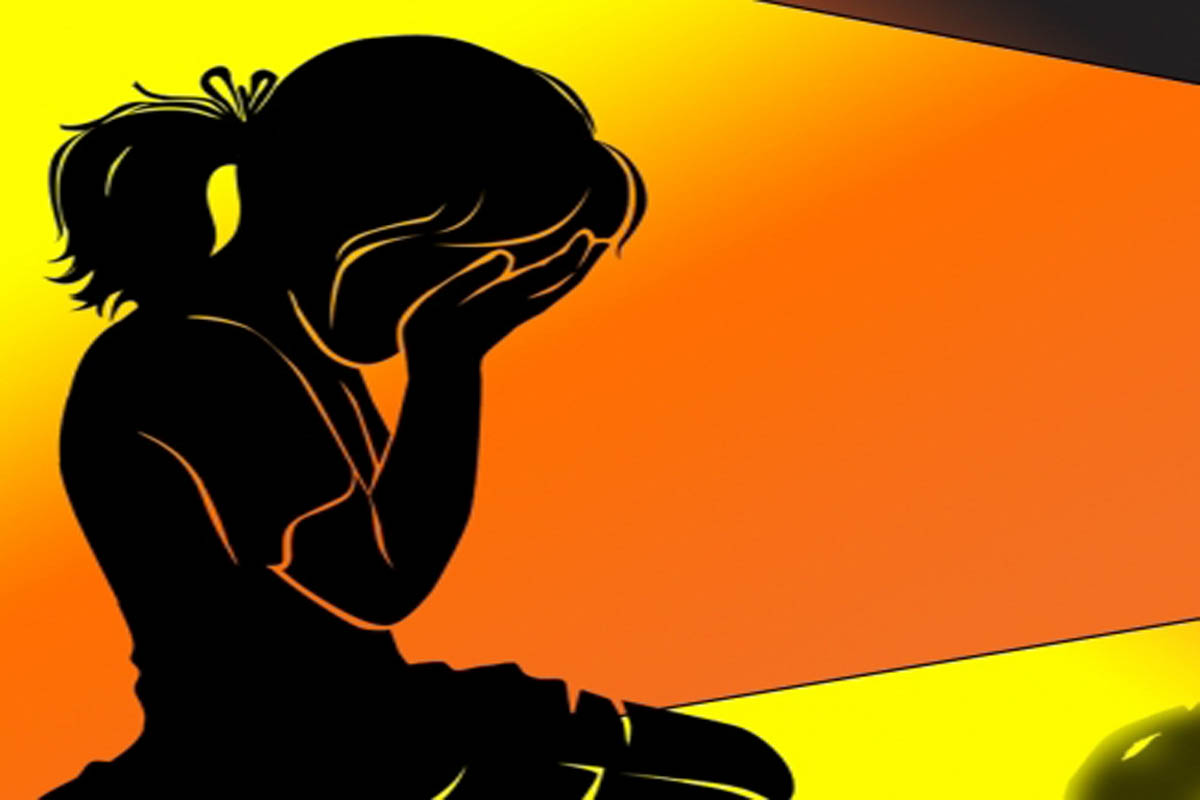 Minor in UP lured with candies, raped