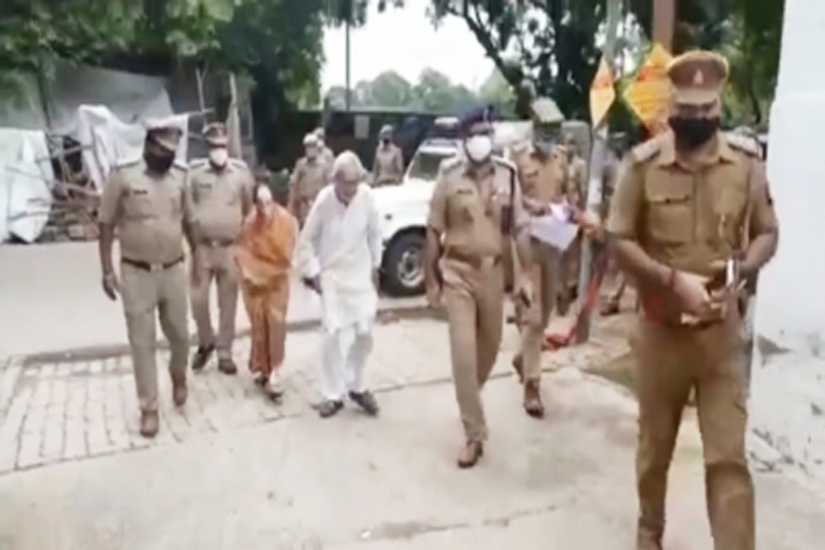 UP Police rescue elderly couple from son, daughter-in-law