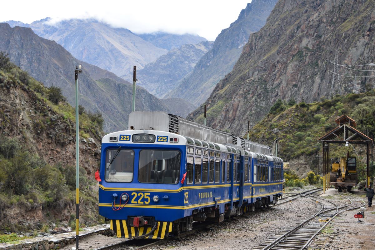 Darjeeling Toy Train’s full services resume