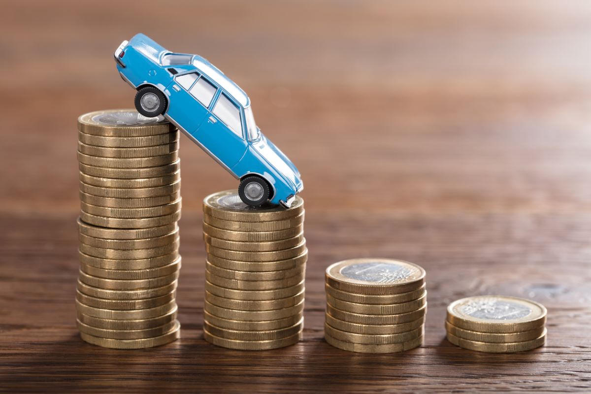Govt incurs tax losses as officials hire luxury cars, inflate bills