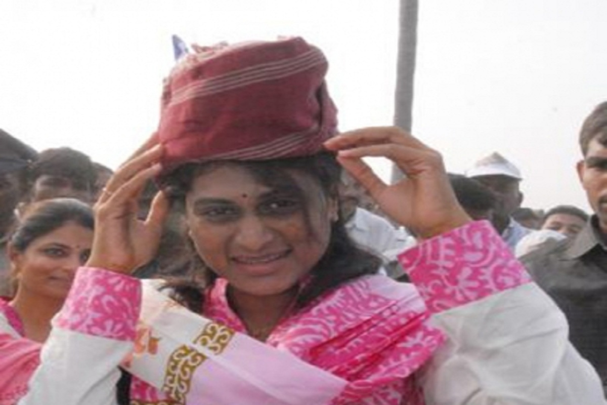 Y. S. Sharmila undertakes fast over unemployment