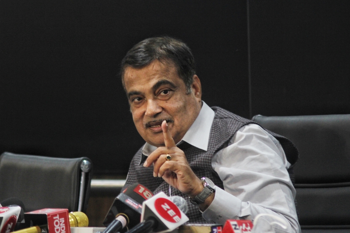 Gadkari takes a dig at Rajasthan govt, says CM is unhappy