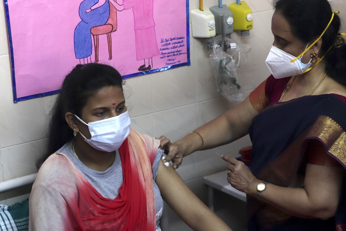 Mega Covid vaccination drive commences in TN