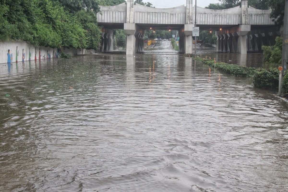 Heavy rains turn Delhi’s roads, markets into flood zones