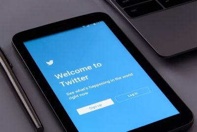 Twitter launches Communities, an alternative to FB Groups